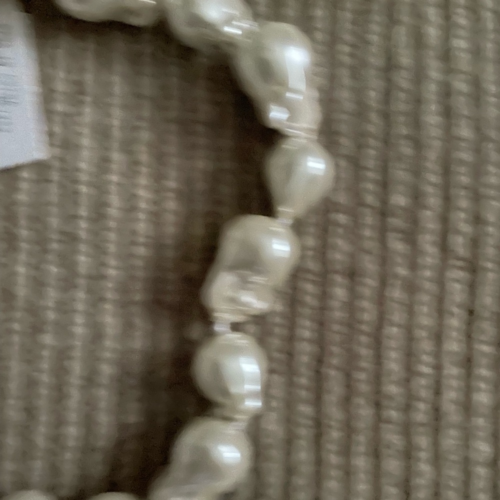 J. Crew White Pearl Baroque Necklace - Picture 4 of 11